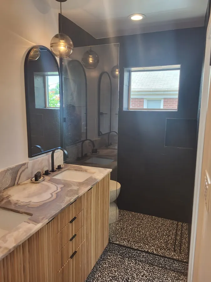 Bathroom remodel by Designs to Reality SLC in the Salt Lake City area