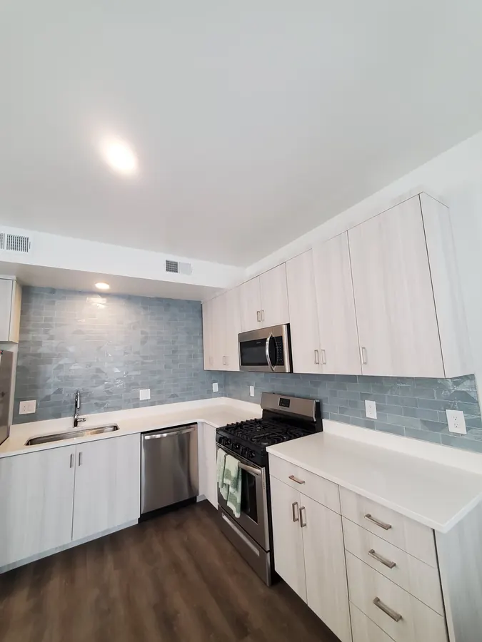 Kitchen remodel by Designs to Reality SLC in the Salt Lake City area